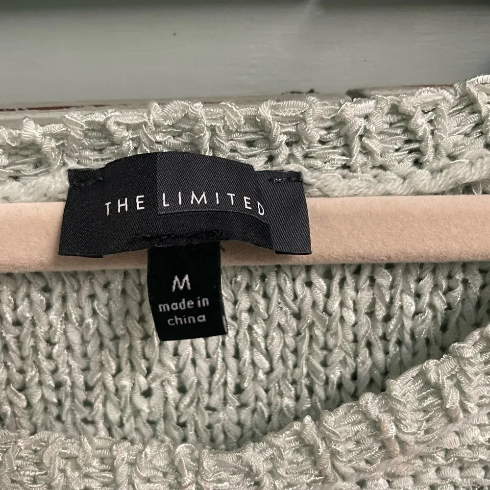 The Limited size medium sweater - Image 2