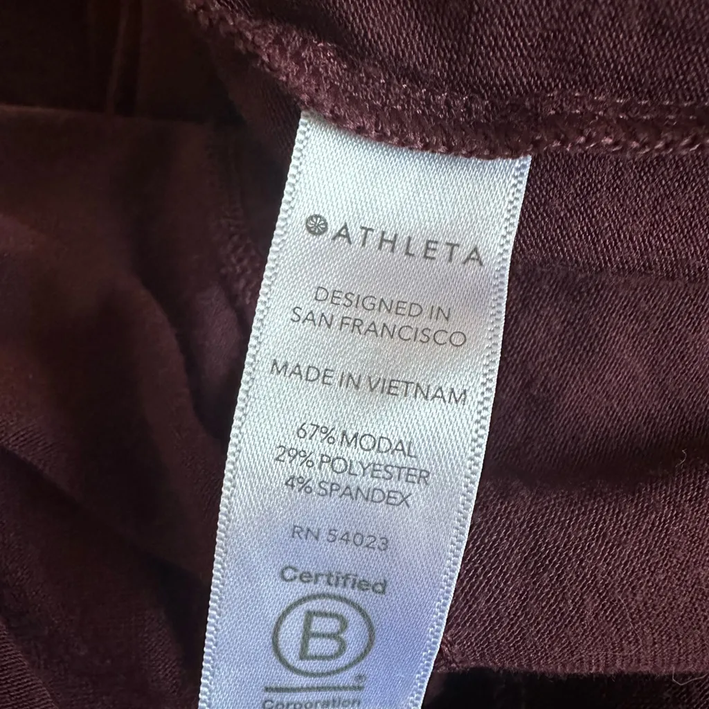 Athleta Cloudlight Stratus Tee Maroon T-shirt Scoop Neck Casual Athleisure XXS - Image 6