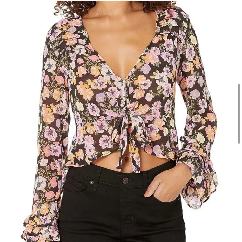 FREE PEOPLE Maybel Sheer Floral Tie Front Peplum Top Crop Black Pink Small‎ New - Image 13