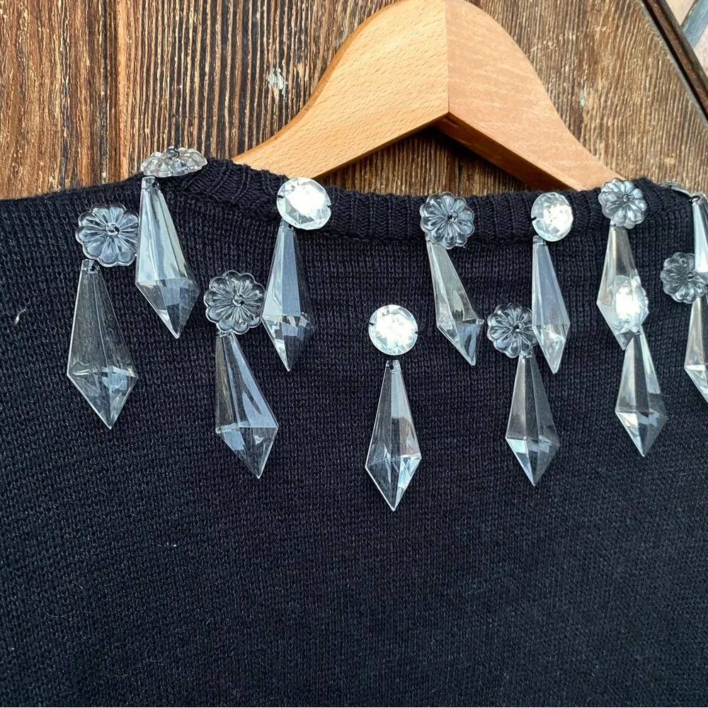 Vintage Bonnie Boerer Black V neck Sweater With Crystal Embellishments Sz M - Image 8