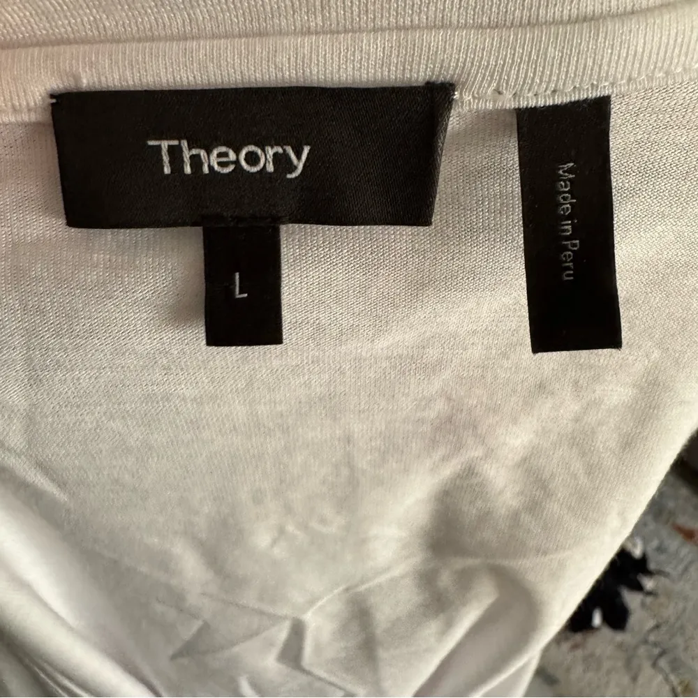 Theory NWOT  Crew Neck Basic White T-Shirt - Image 7