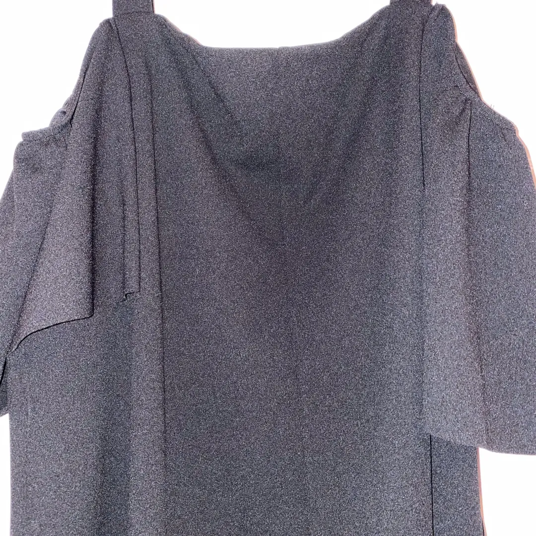 Jacqueline De Yong Cold Shoulder Dress - Image 6