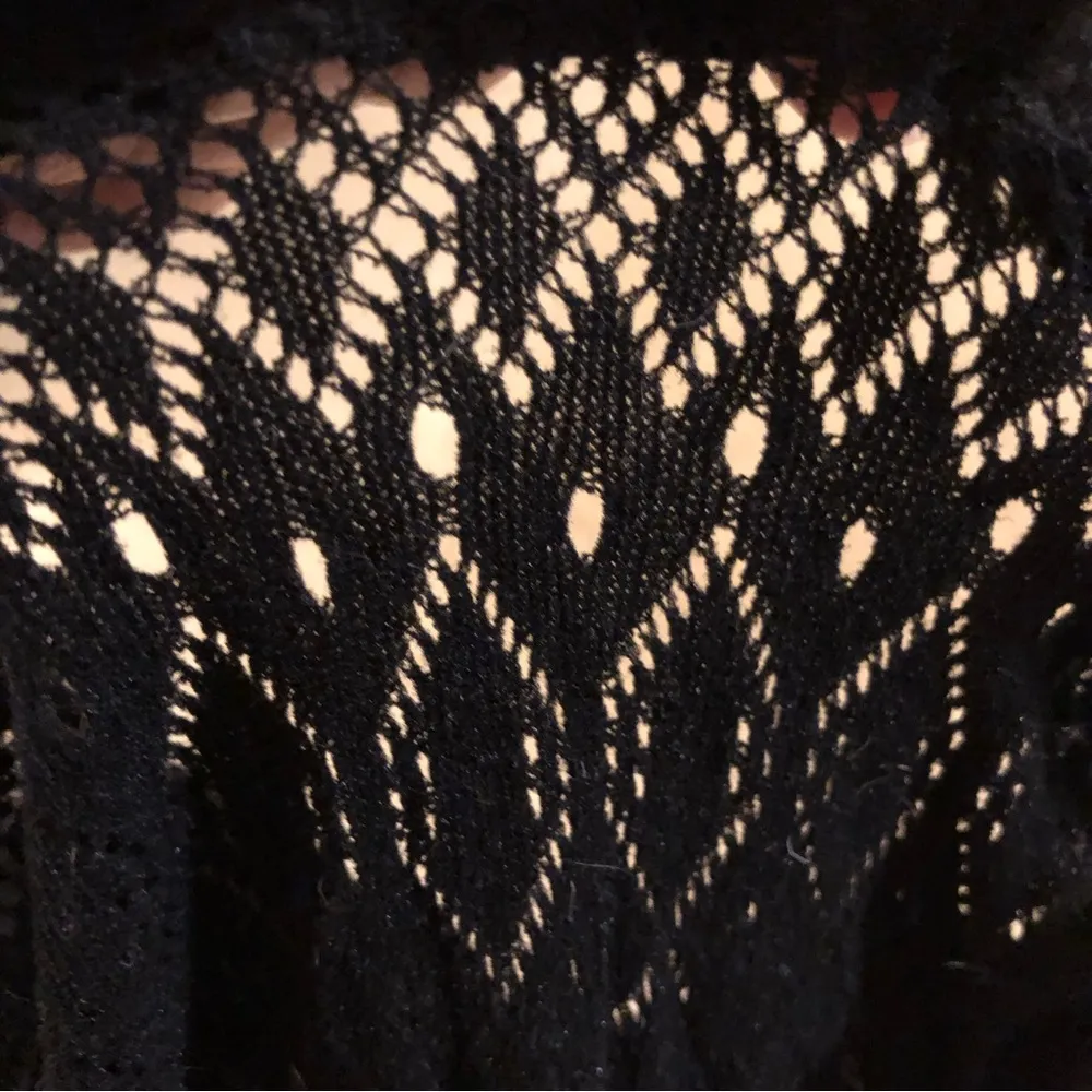 NEW 4 Pairs Black Fishnet & Solid Tights - Image 2