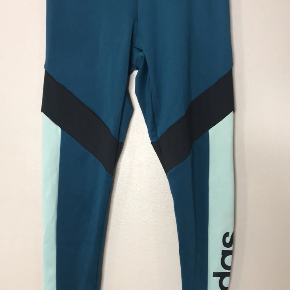 Adidas colorblock climalite move athletic tight leggings size small - Image 4