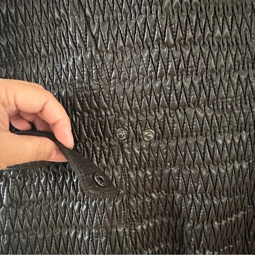 Madison Hill New York Quilted Vest Jacket Sz LargeBlack Red Satin Lining Pockets Black - Image 6