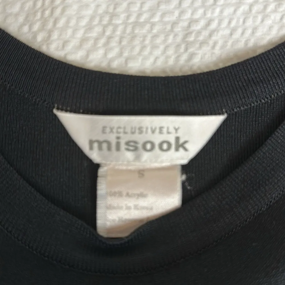 Misook Exclusively  Sz S black tank top - Image 2