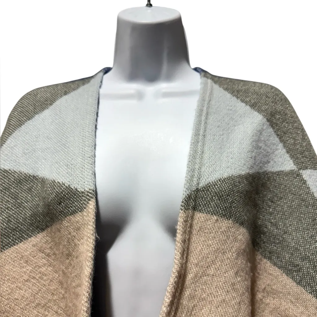 LOFT Factory Color Block Fringe Poncho Shawl Wrap One Size Cozy Fall Layering - Image 2