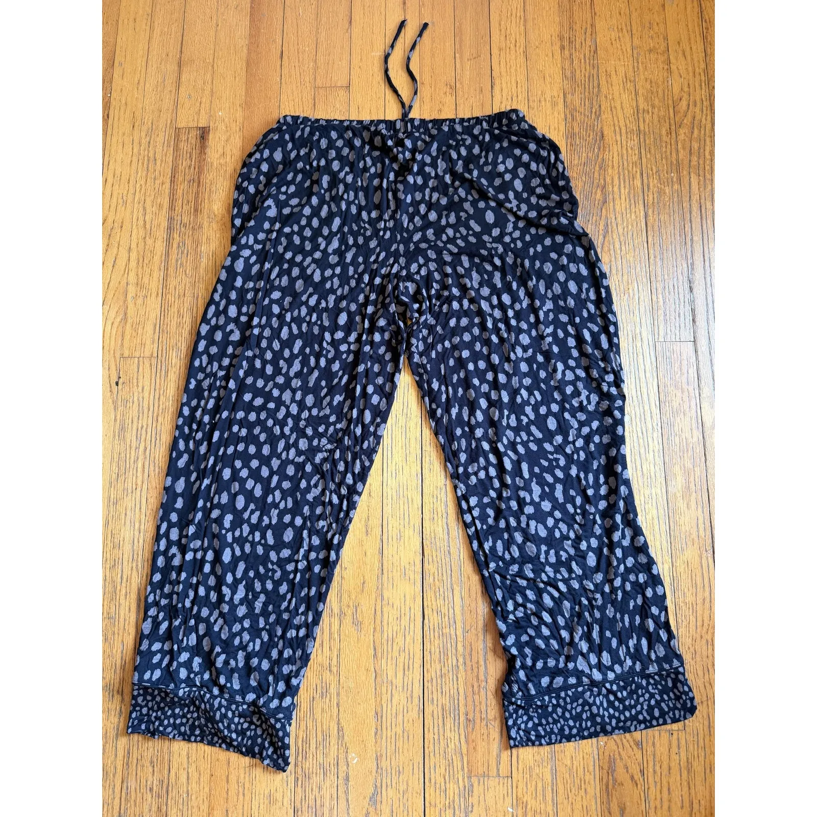 Soma Cool Nights Pajama Pants Womens Large Black Animal Print Capri Sleepwear - Image 5