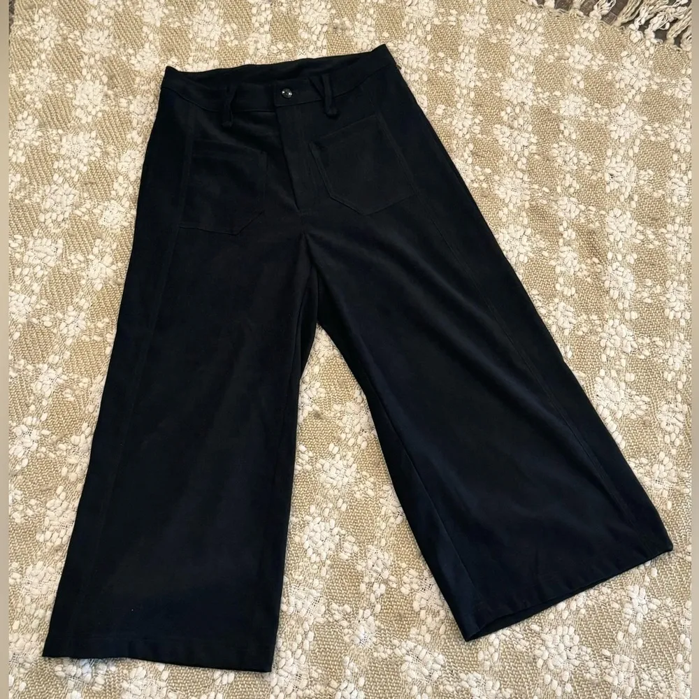 Palazzo Capri Wide Leg by Cactus Flower for Women size 4. Black - Image 4