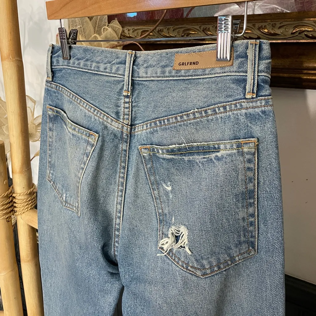 GRLFRND Karolina High Waisted Distressed Frayed Raw Hem Mid Wash Jeans Sz 26 🧡🎀 - Image 10