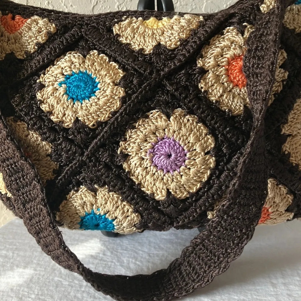 The Sak : Small Brown Floral Patch Crochet Bag/Purse - Image 14