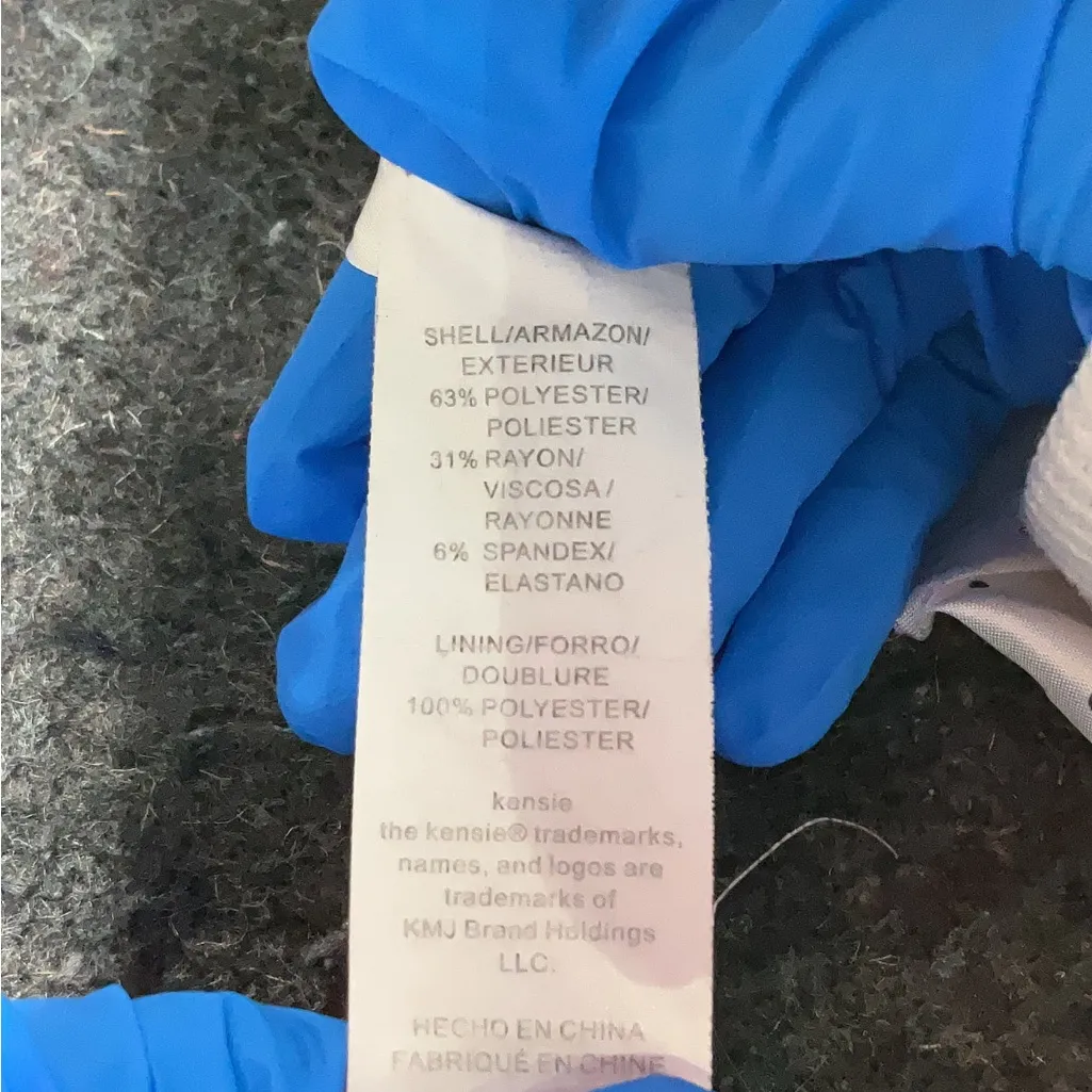 Kensie Women's Red Blazer - Image 5