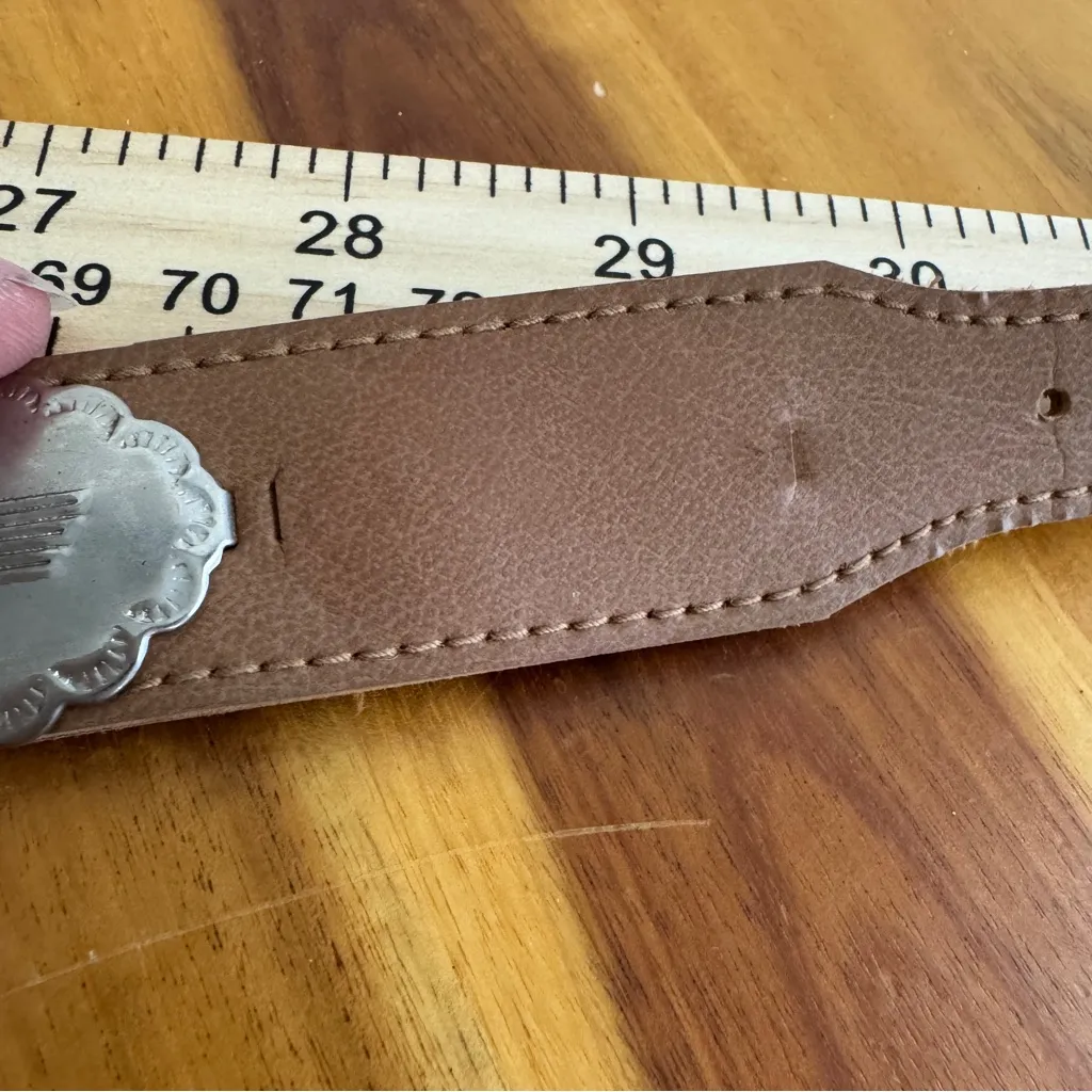 Vintage tan leather thunderbird concho medallion belt - Image 6