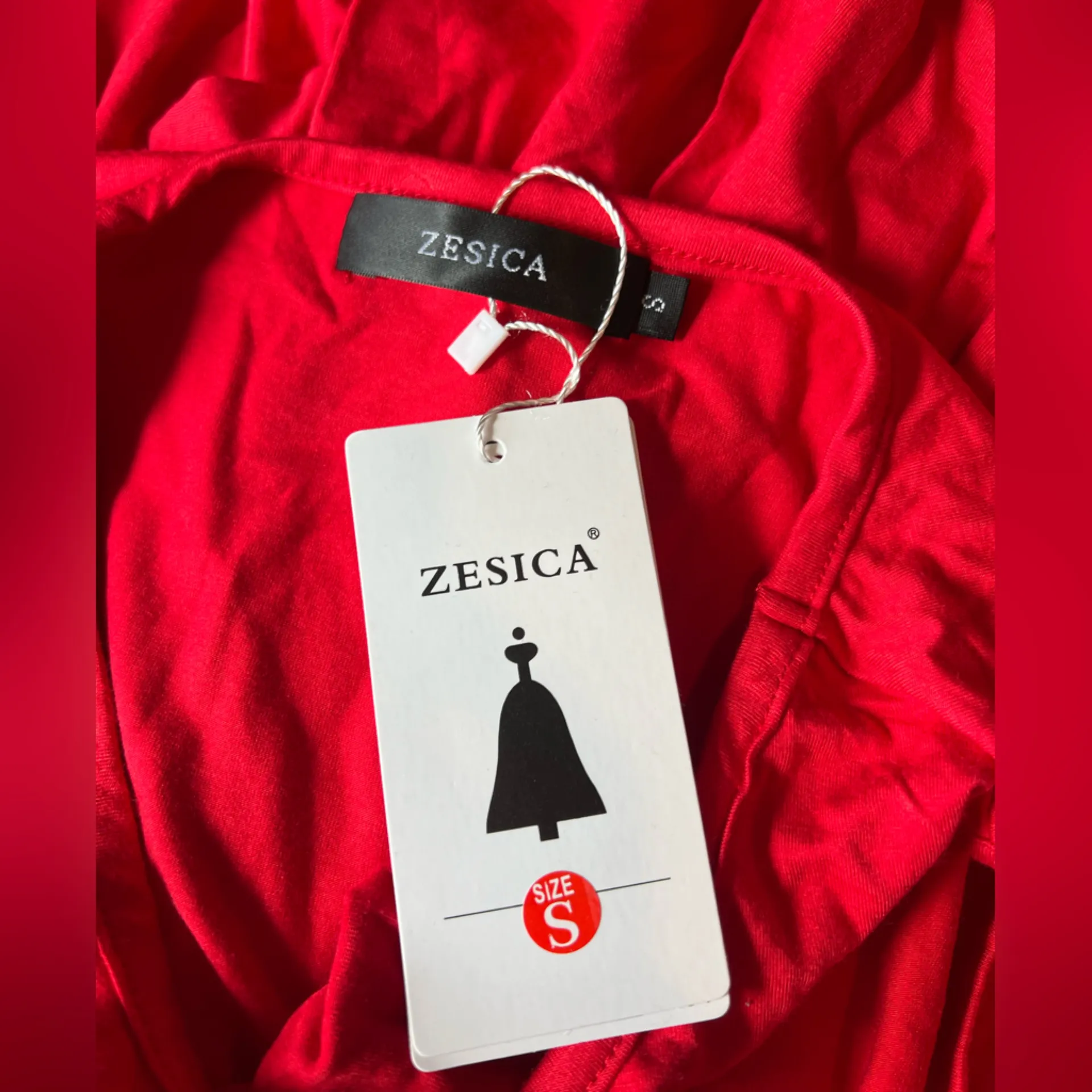 BNWT Zesica Red Women's Dress - Image 3
