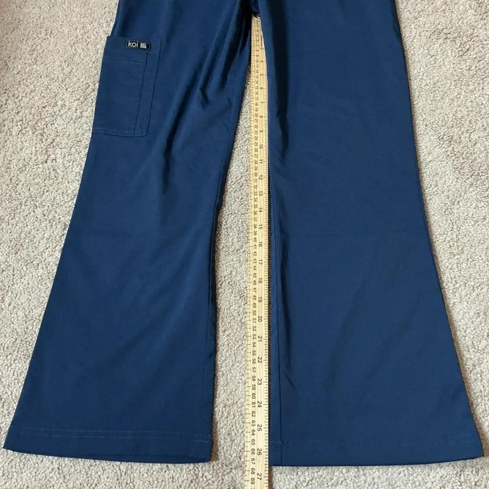 Koi Basics Women Navy Blue Petite Flare Scrub Pants Size Small Medical - Image 3
