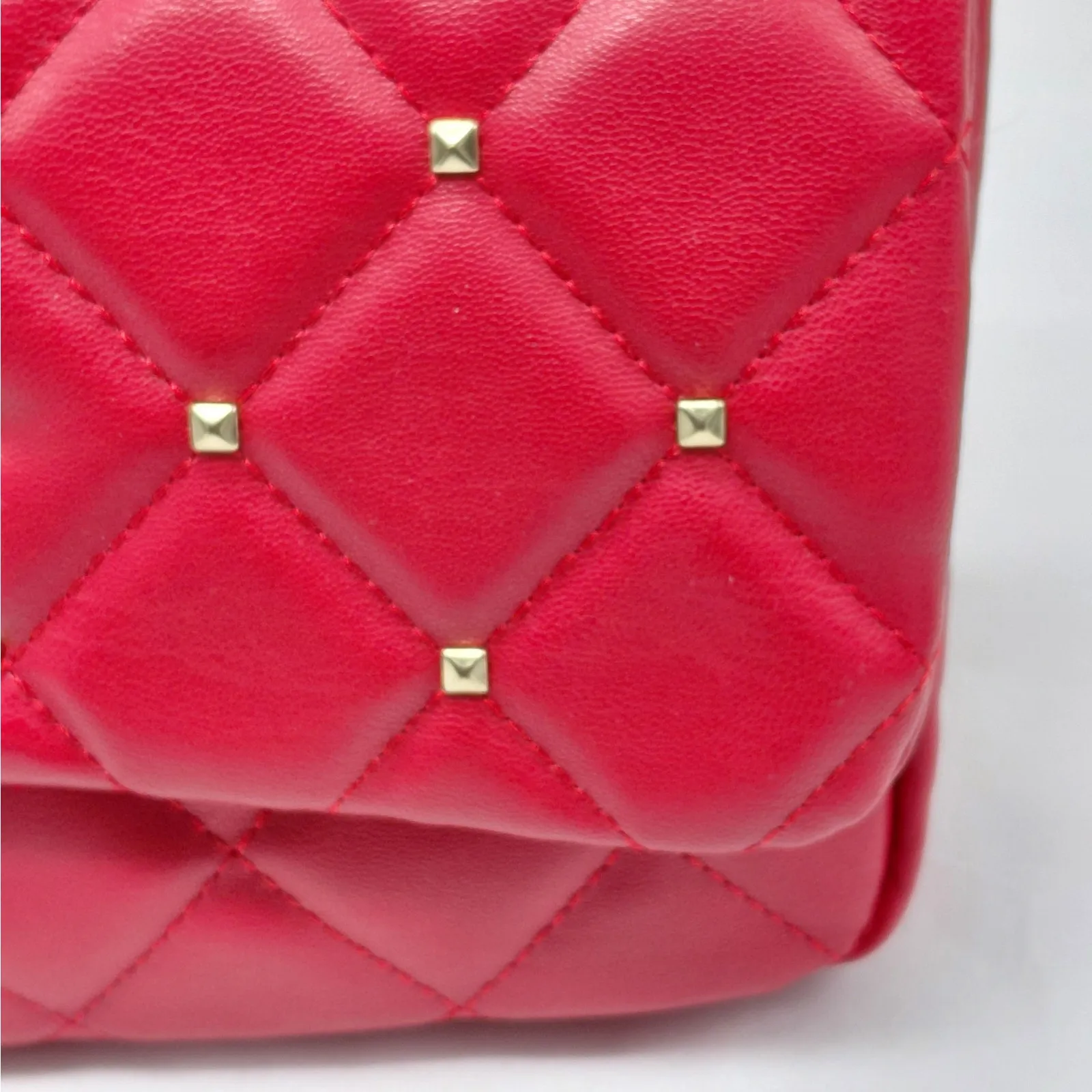 Badgley Mischka Women's Small Red Quilted Crossbody Shoulder Bag Purse Party - Image 5