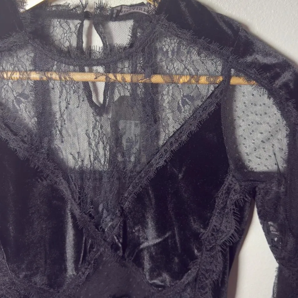 AllSaints Mila Velvet Lace Top Women's XS Black Going Out Evening Date Feminine - Image 5