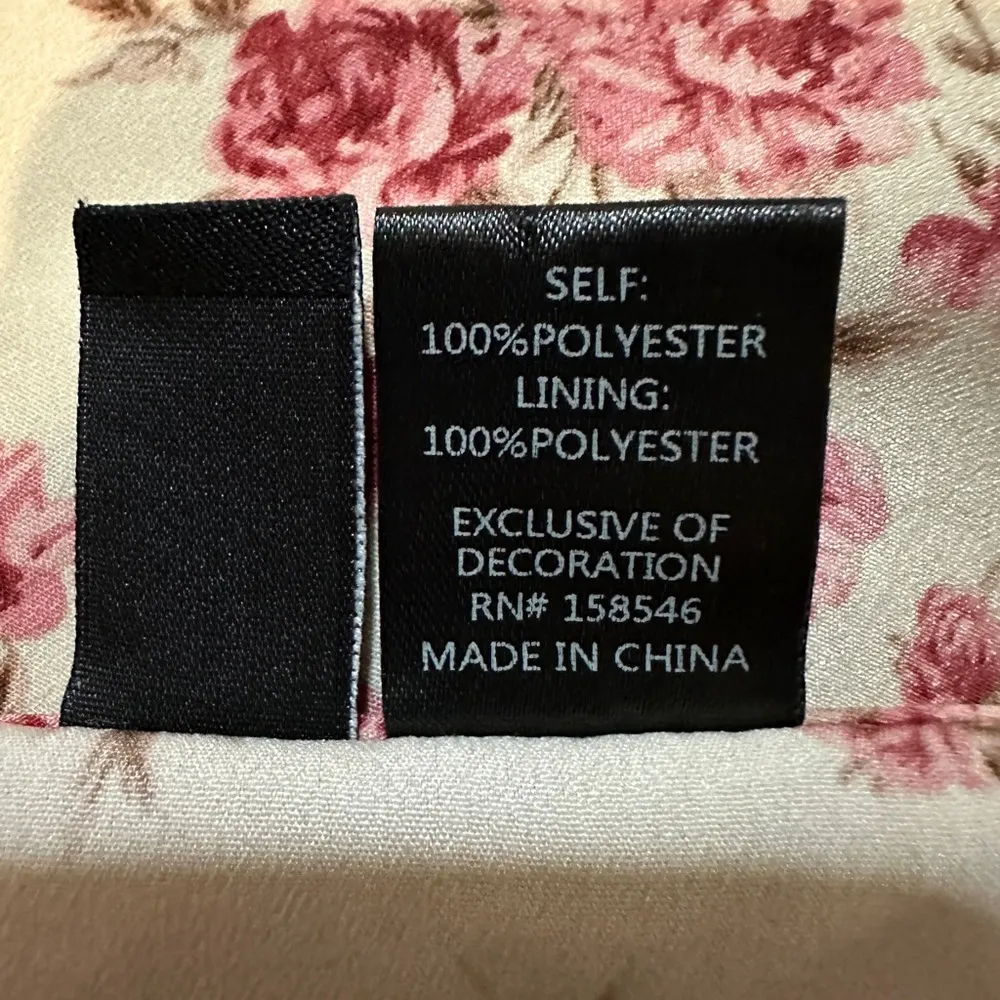 Windsor  Thin Cropped Pink Roses Corset Top With Bra Cups Front Hooks Small - Image 16