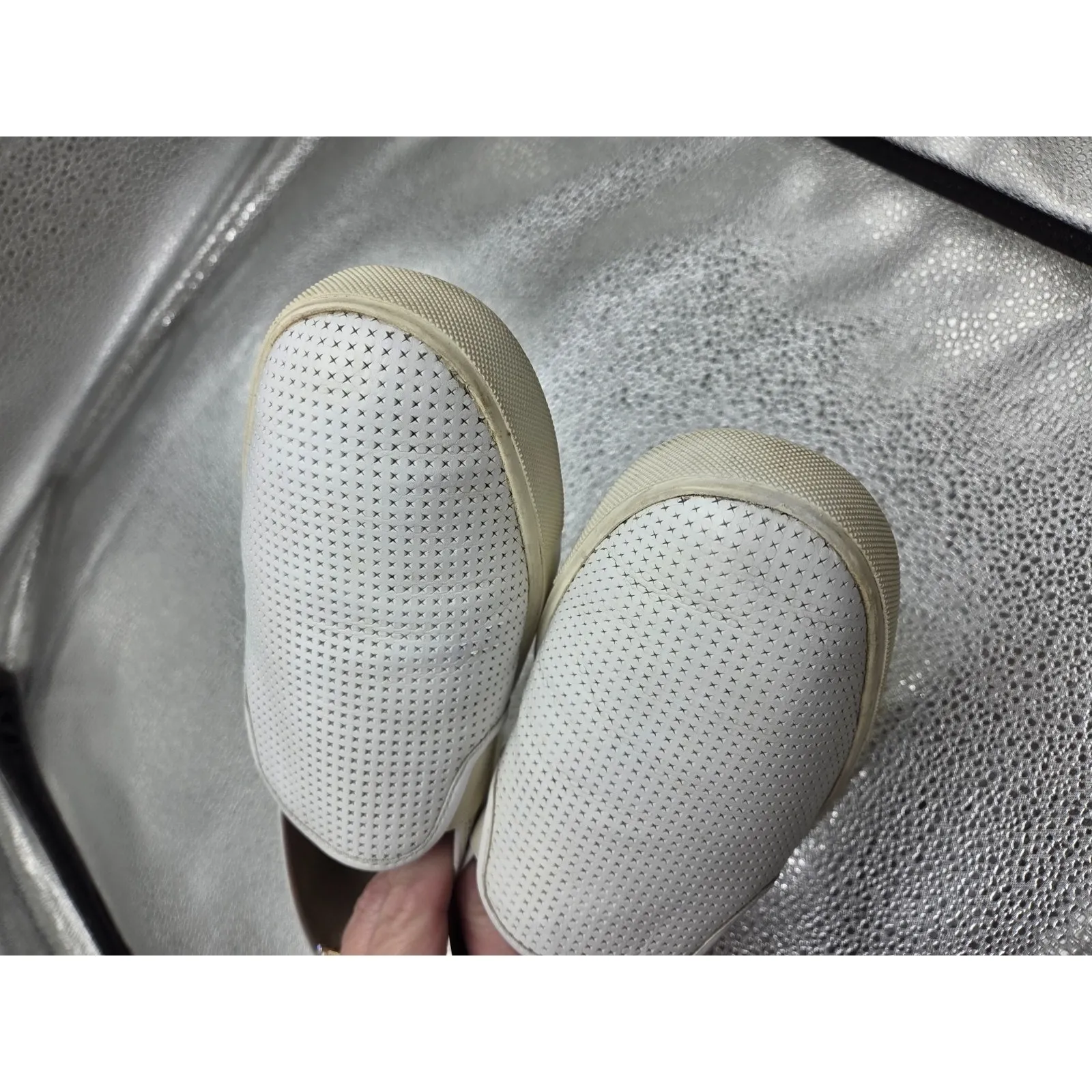 VINCE Ivory Bone Perforated Soft Leather Slip On Sneakers Size 9 Shoes - Image 6