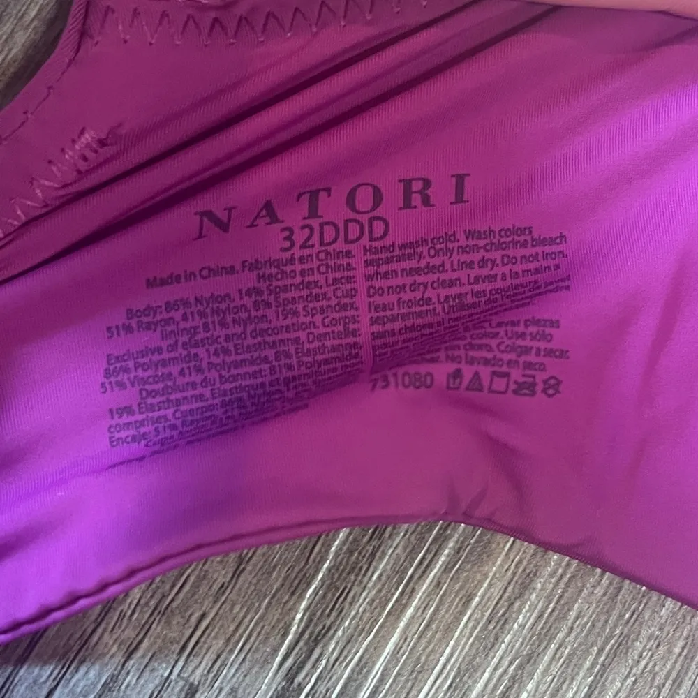 Natori Embroidered Magenta Bra - Image 6