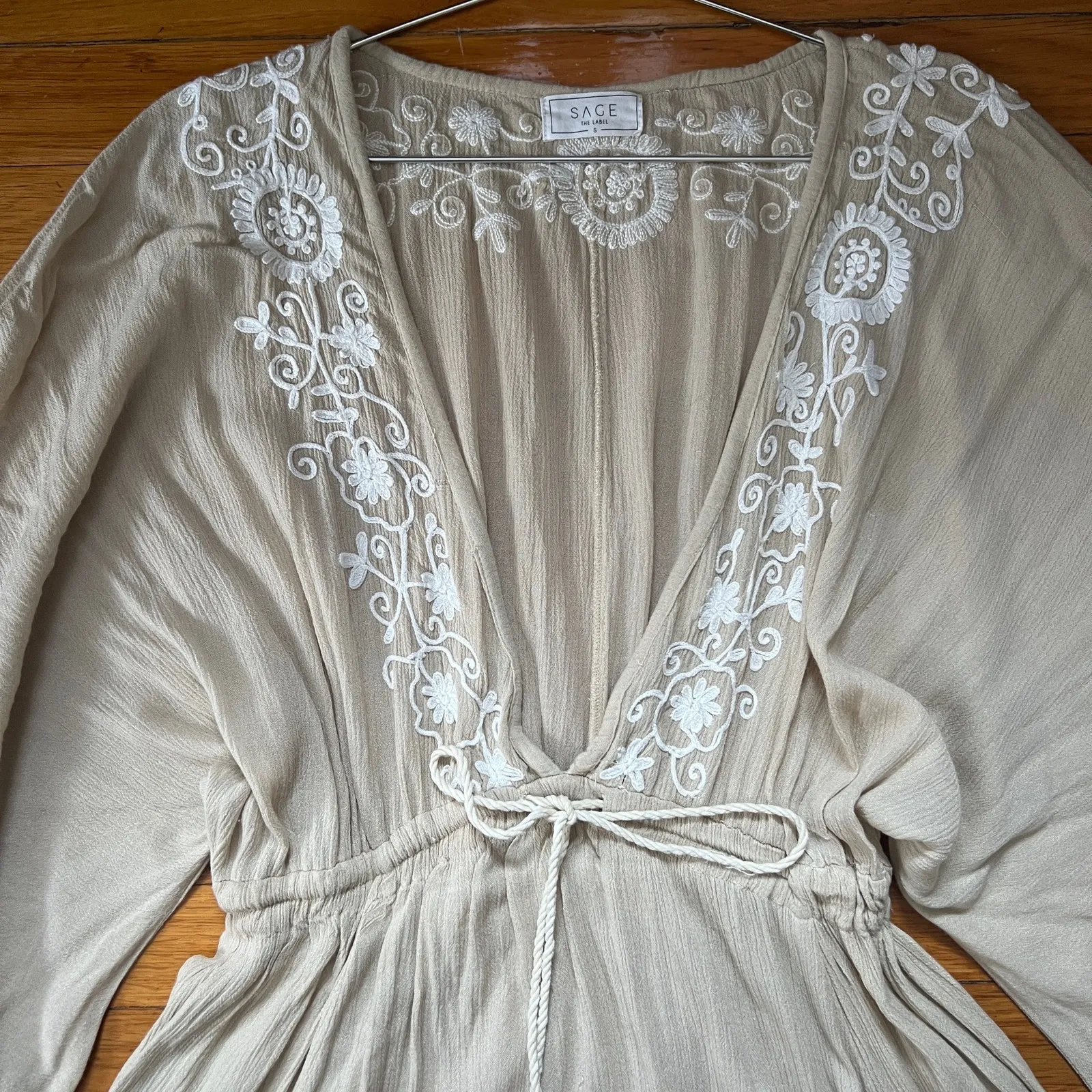 Sage the Label Mini Dress Size With Floral Embroidery. S - Image 3