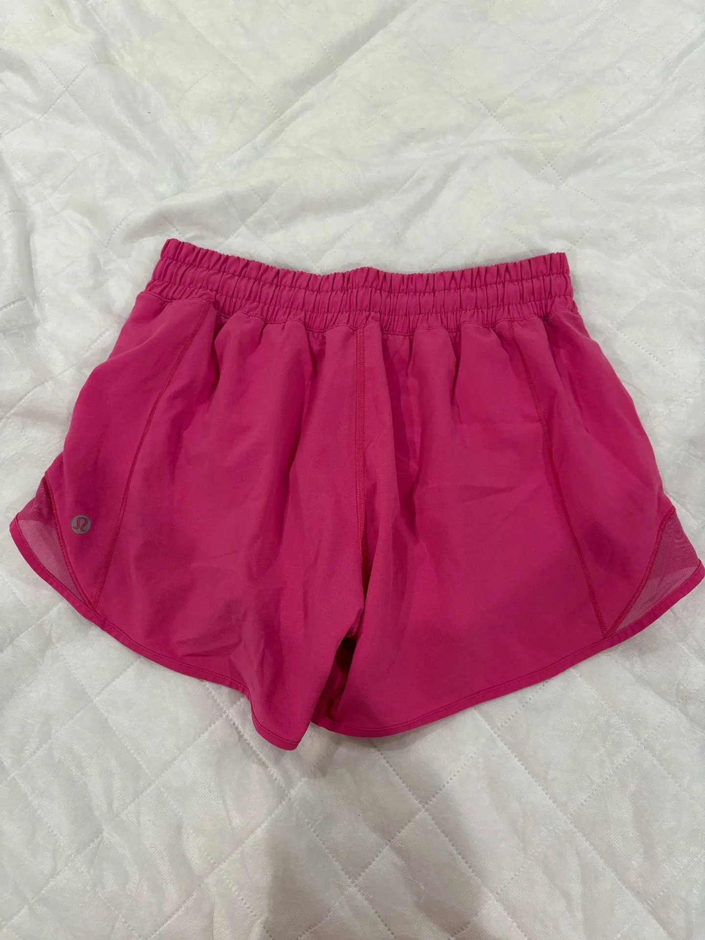 Lululemon Sonic Pink Hotty Hot Shorts 4" - Image 3