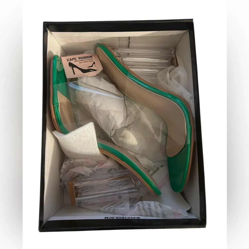 Cape Robbin Y2K Green Transparent Chunky Heels Size 7 NIB NWT Retro Block Heels - Image 2
