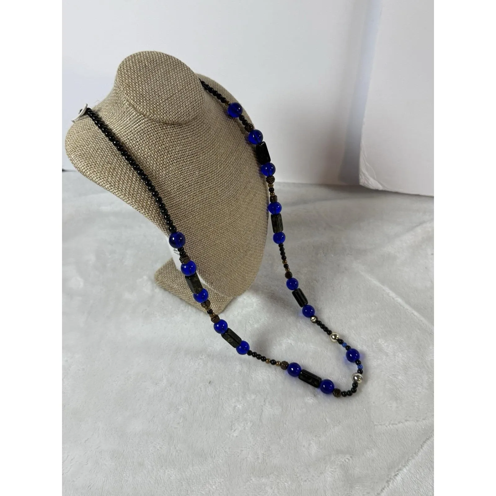 Vintage Necklace‎ Multi Shaped Art Glass Shades of Cobalt Blue/Black beads Blue - Image 7