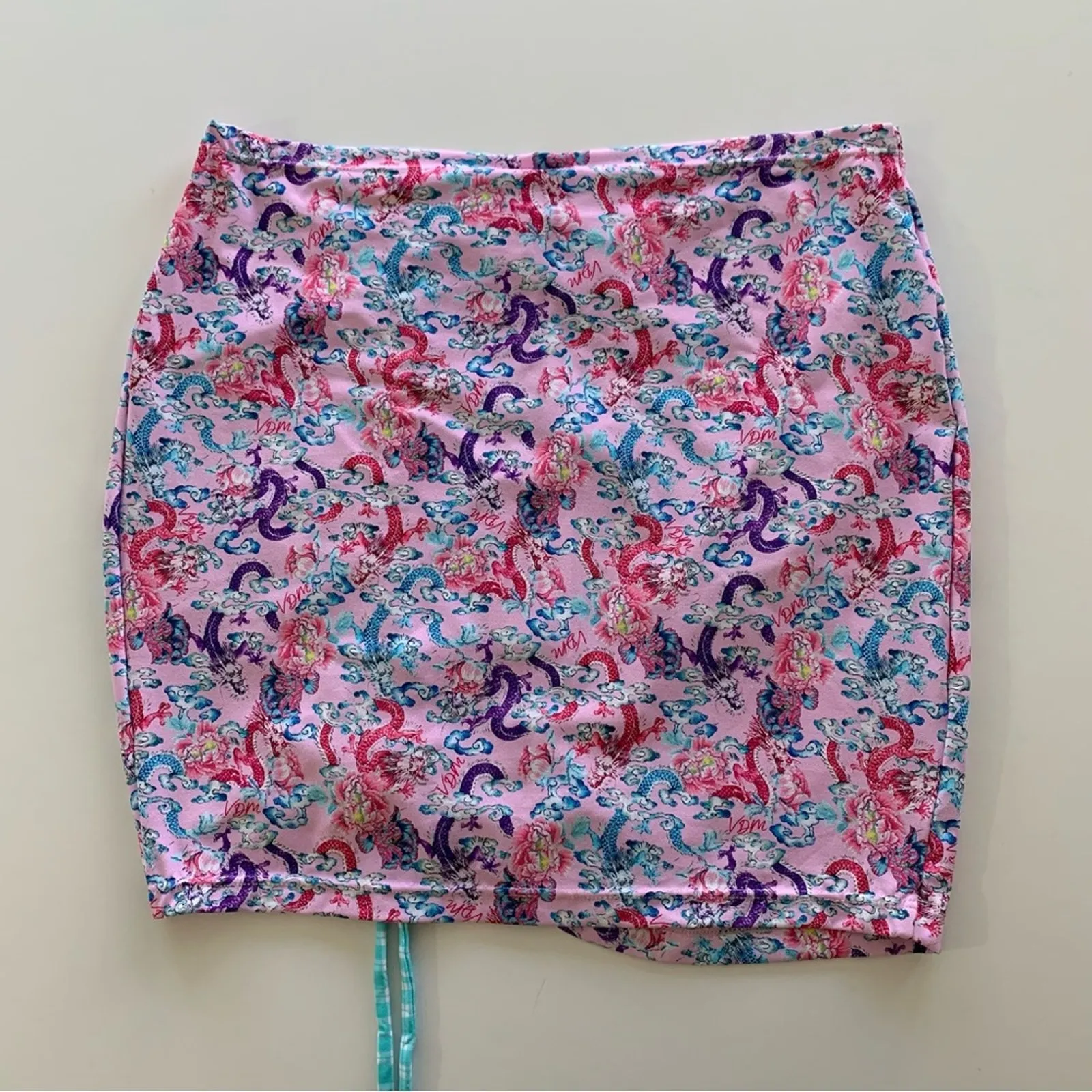 VDM The Label Revolve Natalie Pink Dragon Print Swimsuit Cover Up Skirt Medium - Image 6