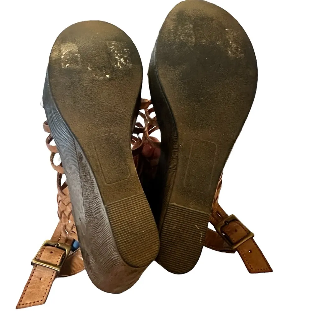 Very Volatile Los Angeles Brown Leather Huaraches Style Wedge Heel Sandals 10 - Image 7