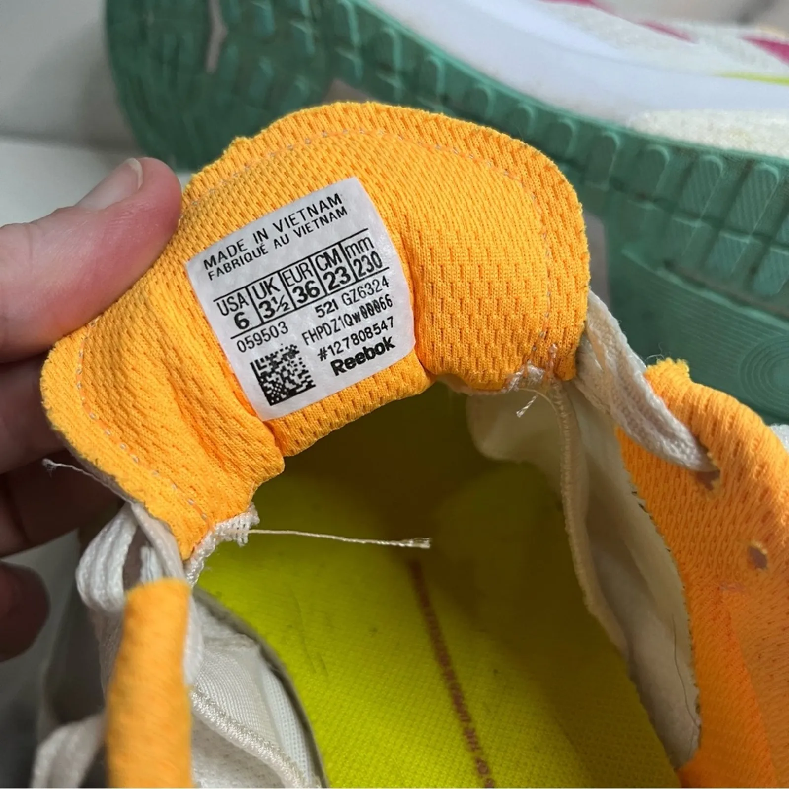 Reebok | Women's White Mint Acid Yellow Floatride Energy Daily Shoes Sz 6 - Image 8