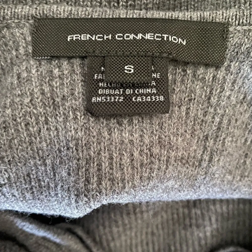 French Connection Juniper Rib Open Back Sweater Size Small Gray - Image 5