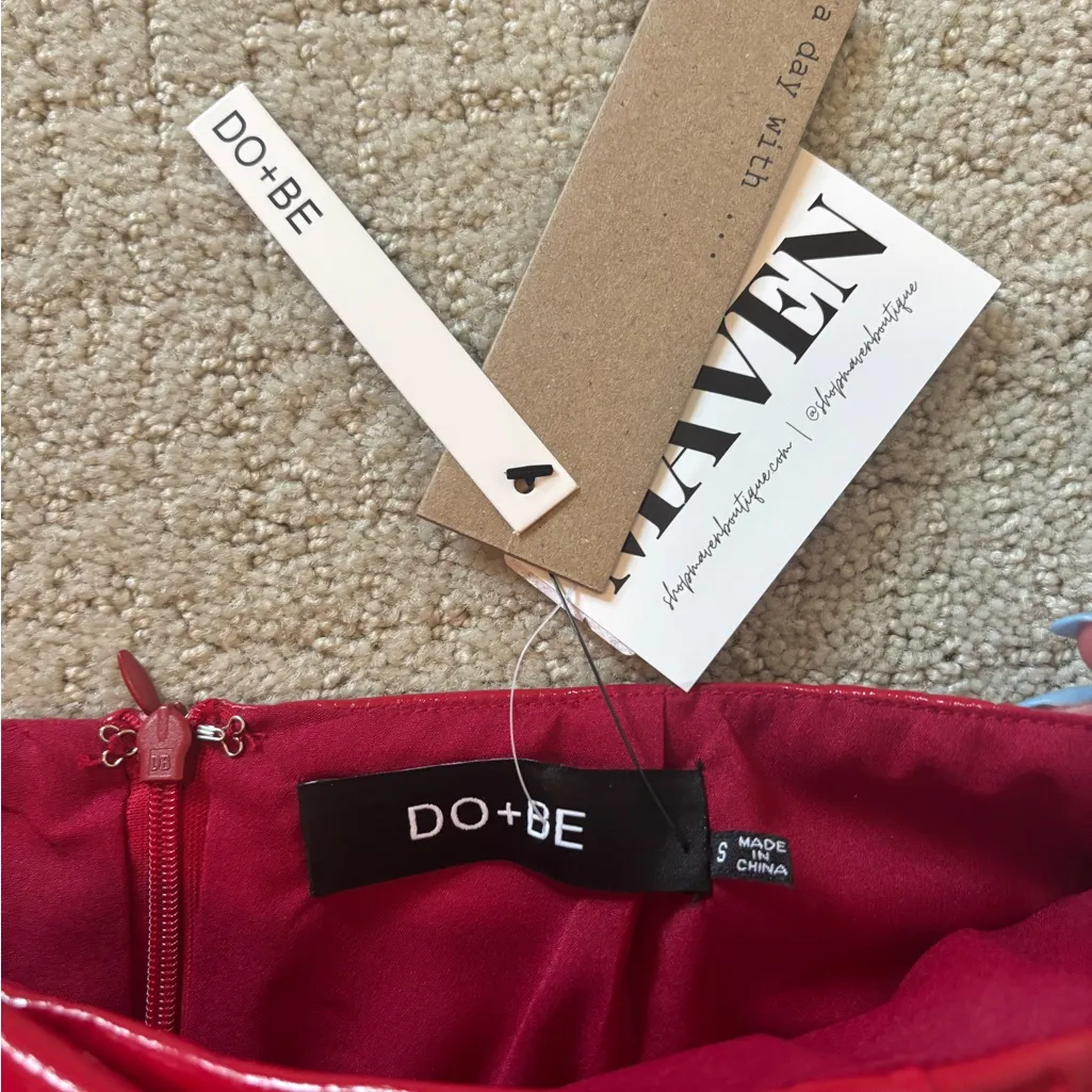 DO+BE  Leather Red Mini Skirt - Image 4