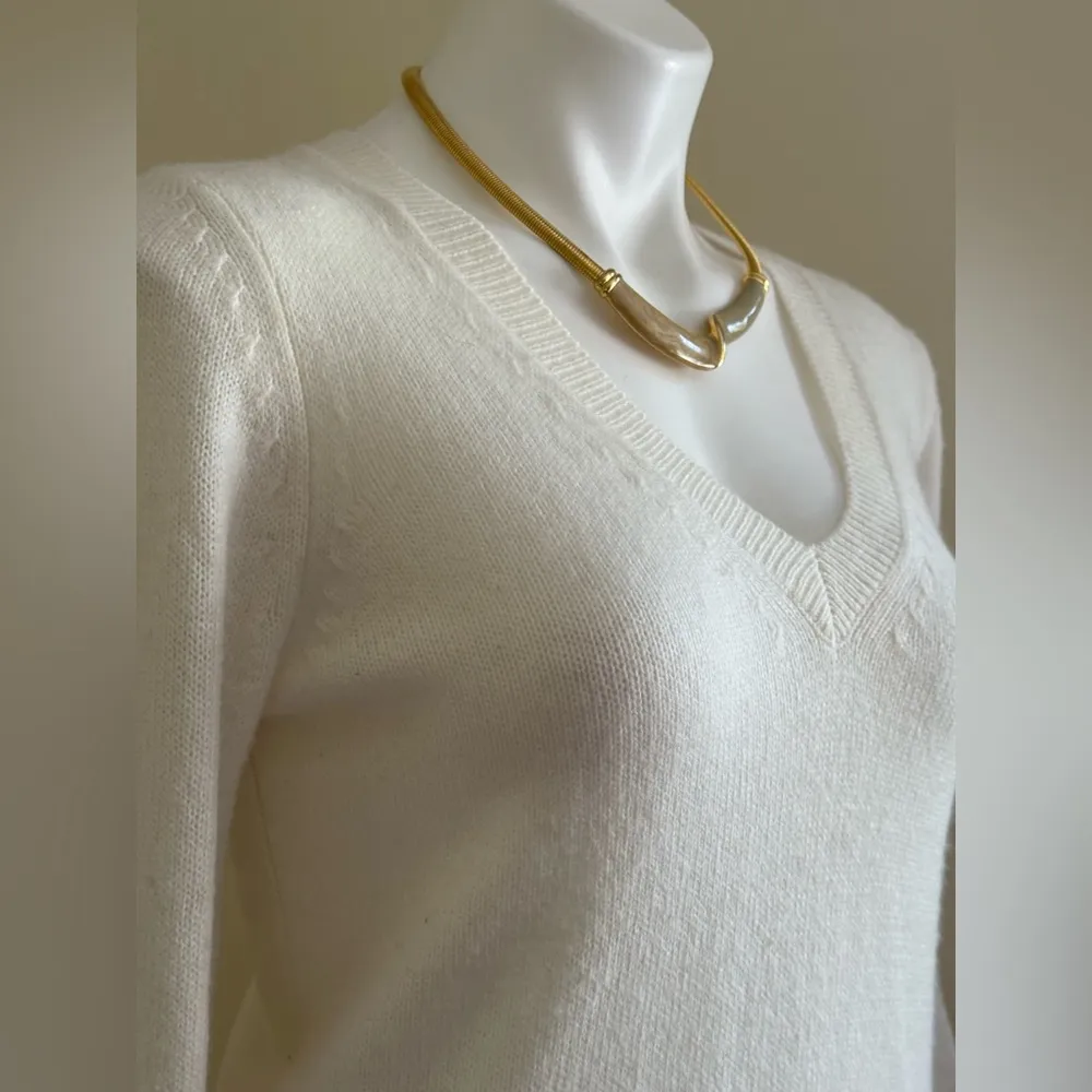 Ann Taylor Cream Sheer Knit Sweaters V Neck With Puff Poofy Balloon Sleeves Sz M - Image 3