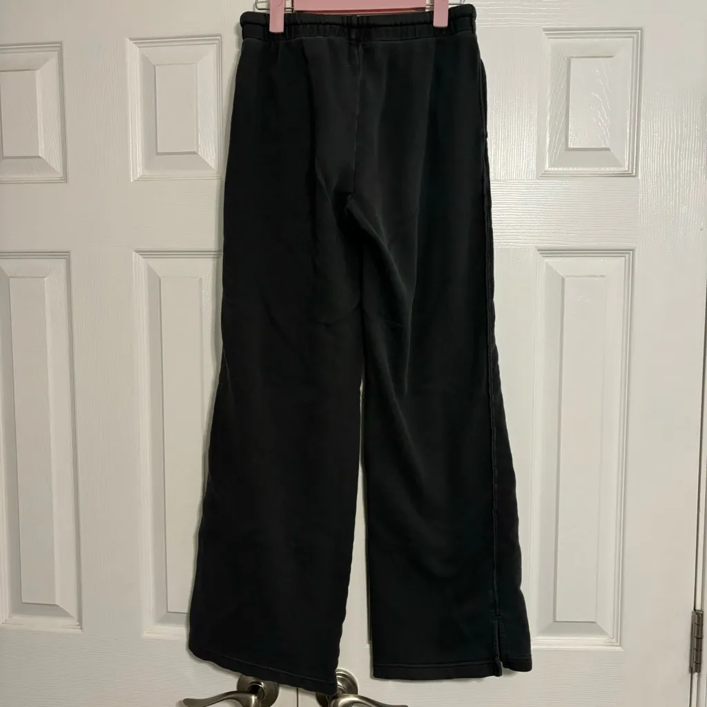 Aerie Low Rise Grey Skater Sweatpants - Image 3