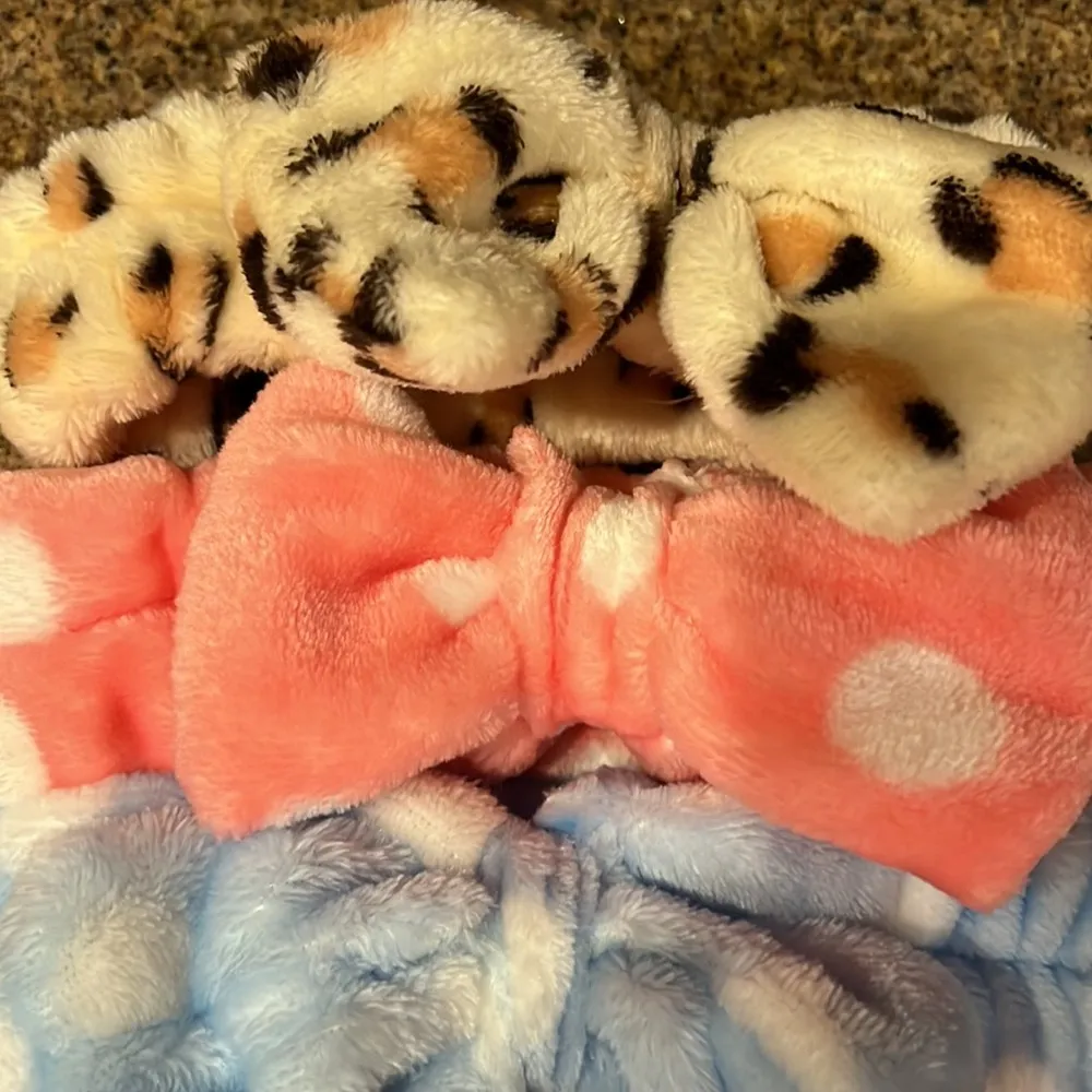 NWOT Spa Headbands - Image 2