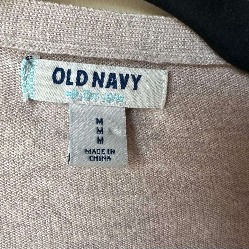 Old Navy women's beige V-neck button-front cardigan 3/4 sleeves Size Medium - Image 2