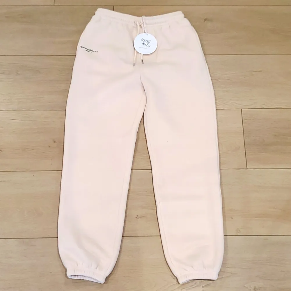 NWT! Princess Polly MVP Sweat Pants. - Image 4