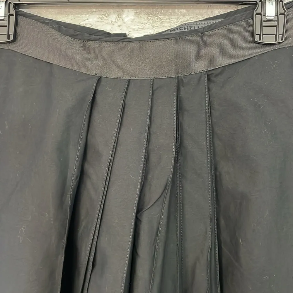 Michelle Tan Black Organza Pleated Skirt Size 4 - Image 2