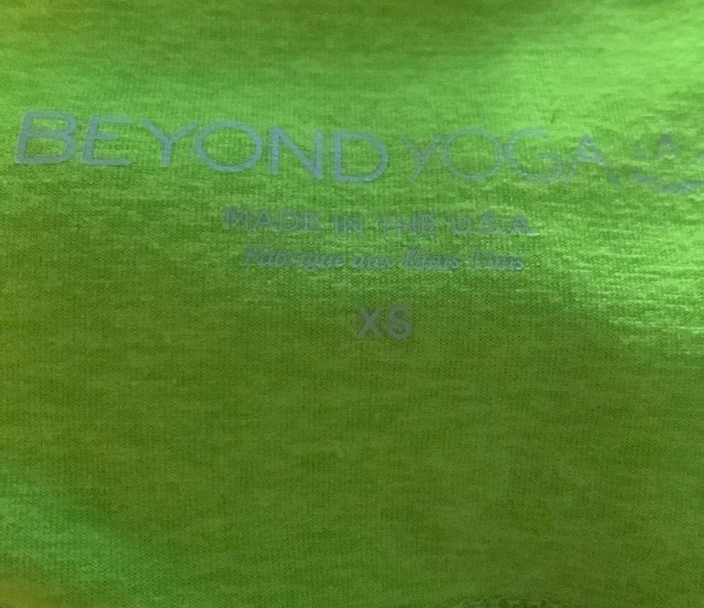 Women’s Beyond Yoga space dye high biker shorts Matcha Lime Green - Image 7