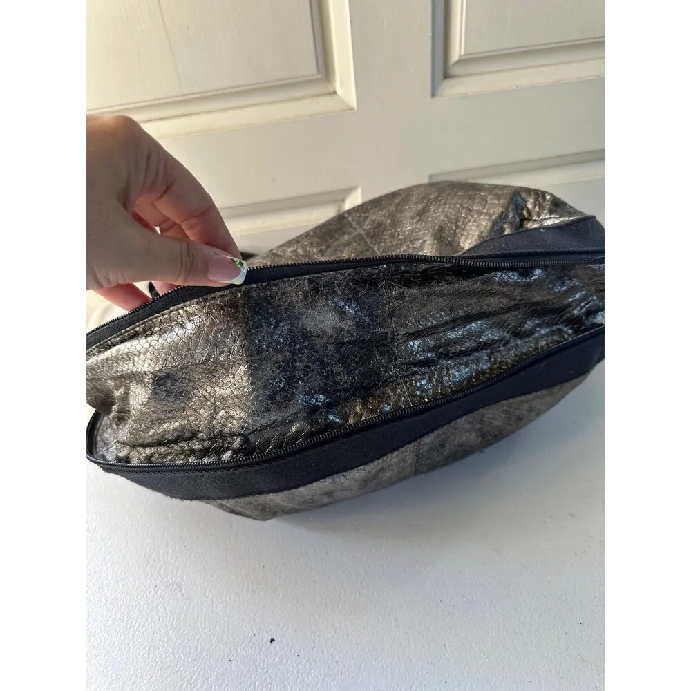 Kipling Women's Carley Expandable Metallic Snakeskin Hobo Handbag Shoulder Bag - Image 5