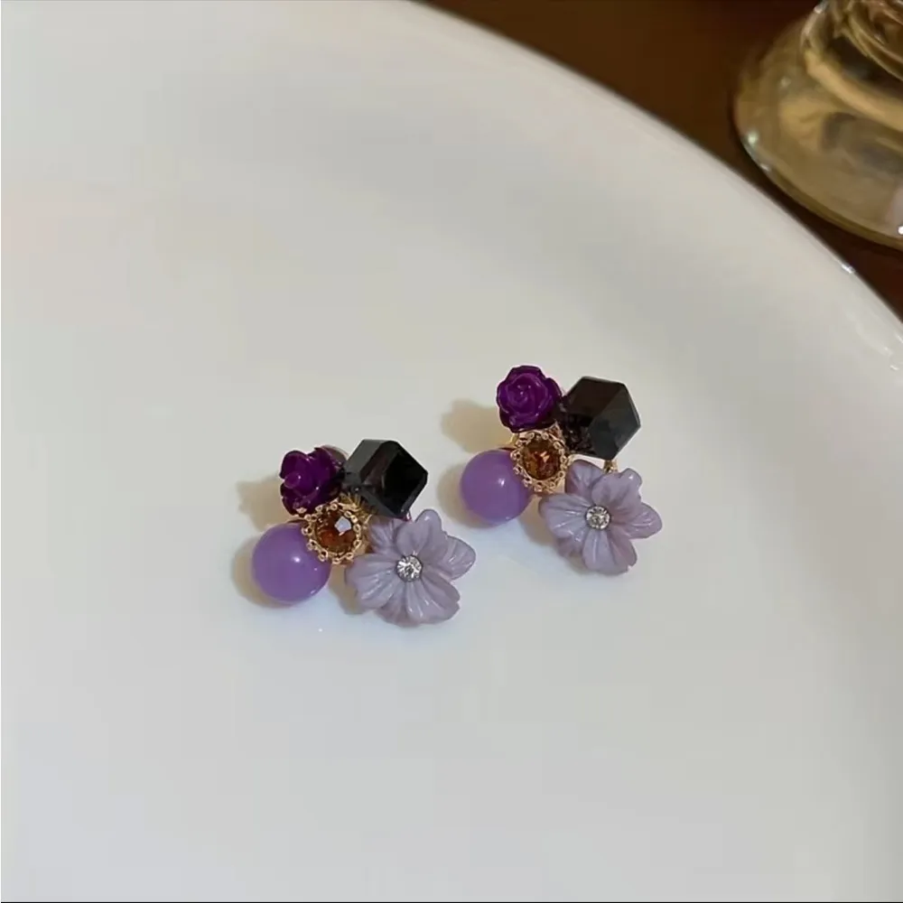 Purple Shiny Flower Shape Stud Earrings Inlaid Shiny Zircon Faux Fashion Jewelry Gold - Image 3