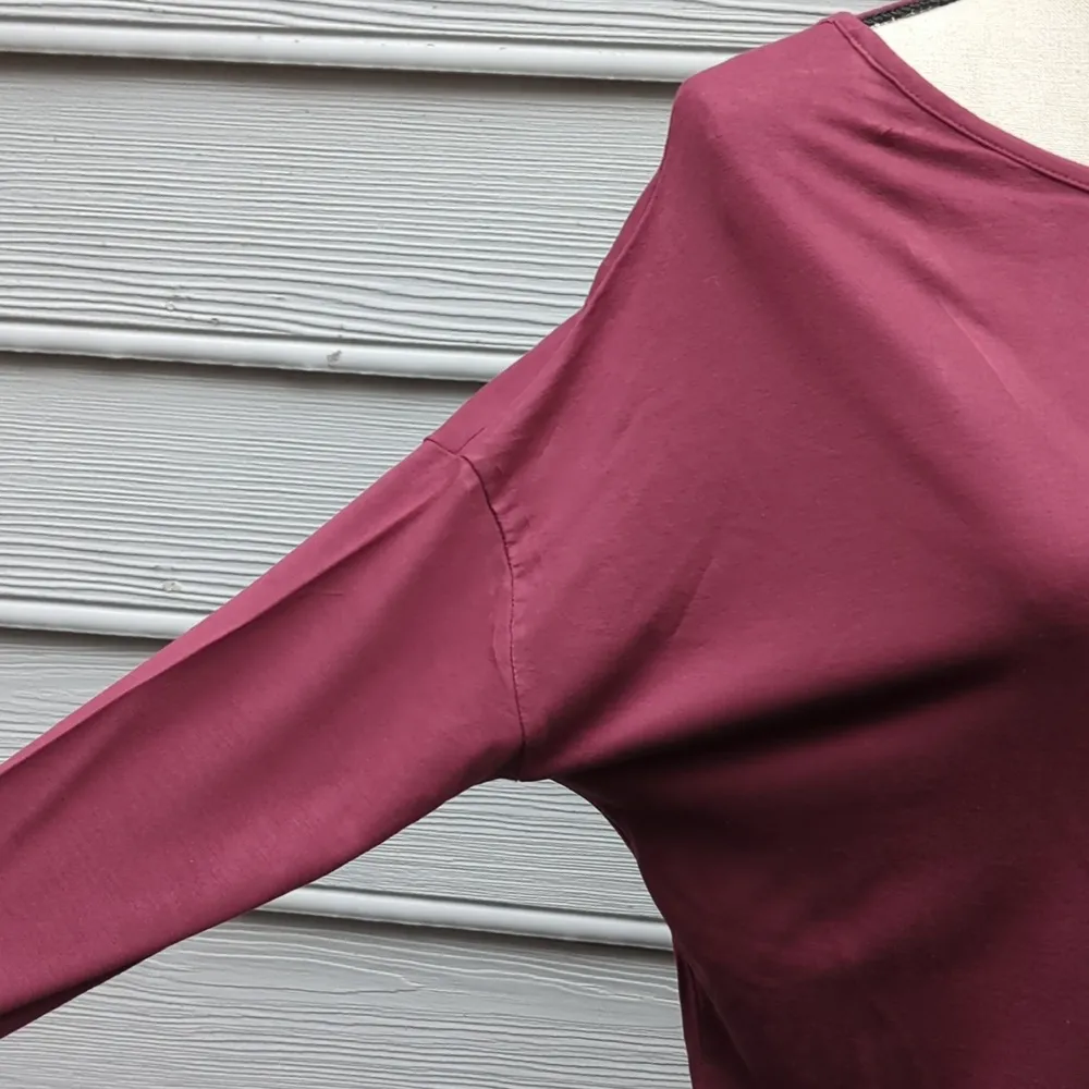 Old Navy Dolman Sleeve Open Back Longsleeve Top - Image 10