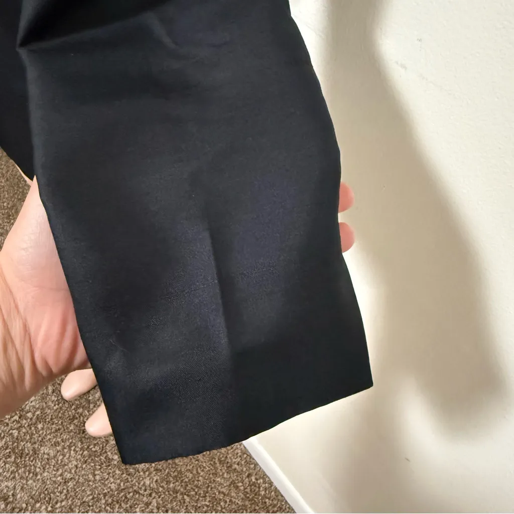 Ann Taylor silk woman blazer suit jacket size 4 black padded shoulders - Image 5