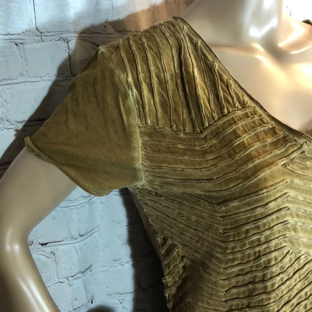 Ecote Gold Ruffled Front Vneck Cotton Tee S - Image 5