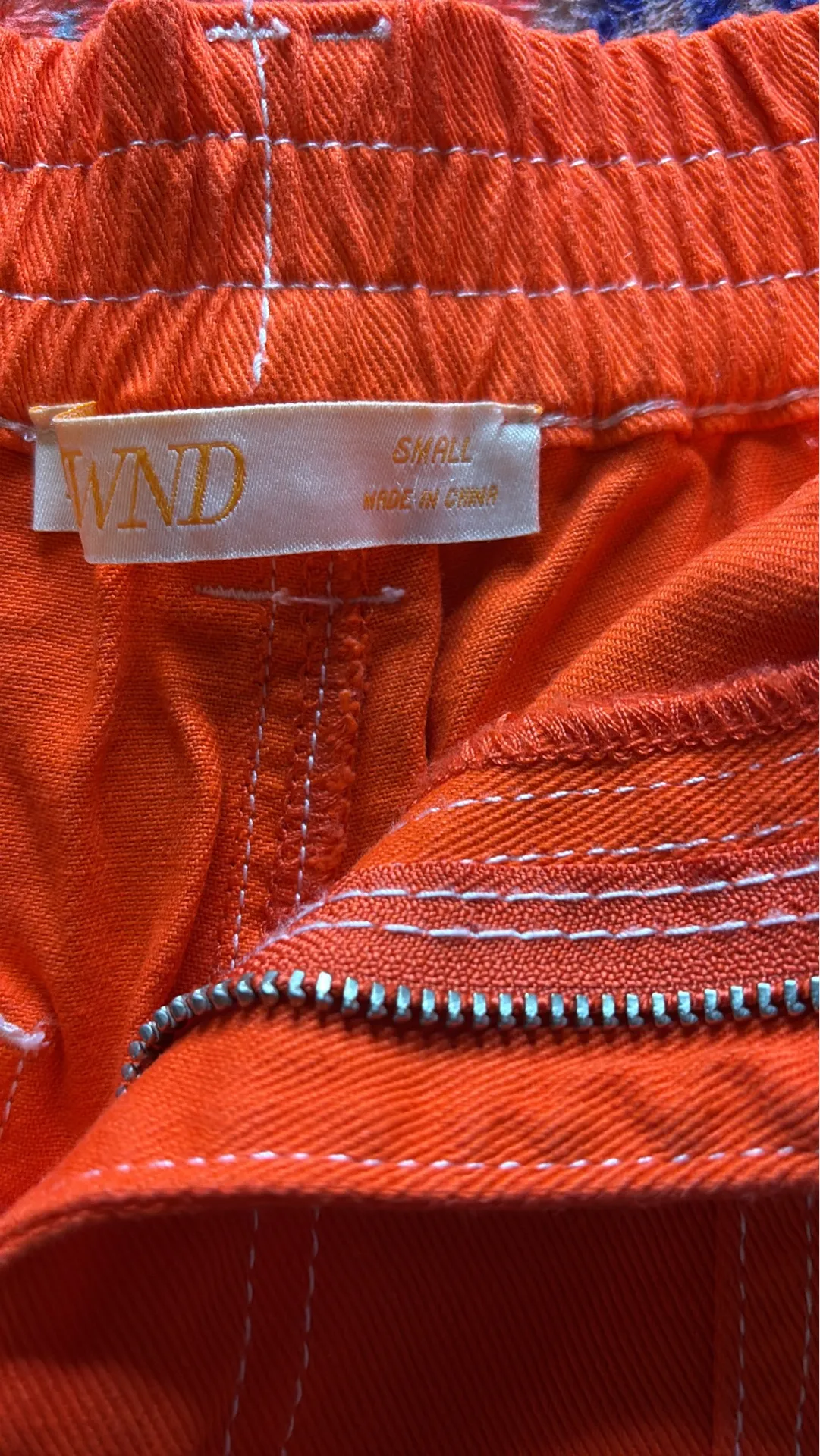 orange cargo shorts - Image 3