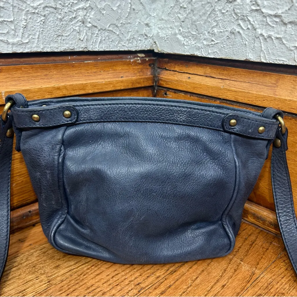 MASSIMO DUTTI Navy Blue Buttery Soft Leather Crossbody Purse - Image 12