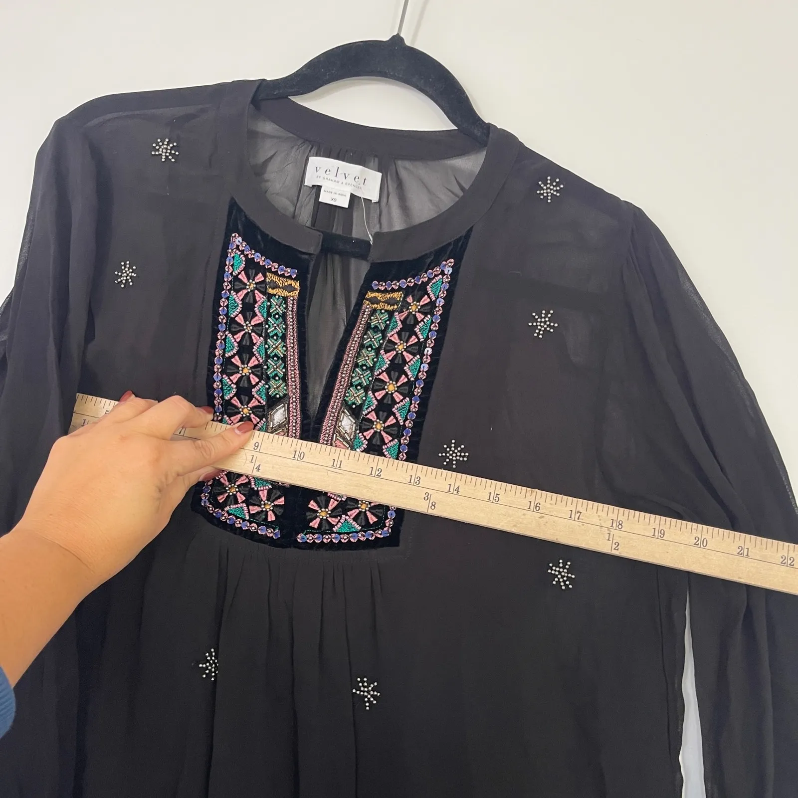 Velvet by Graham & Spencer Becky Beaded Velvet Georgette‎ Black Sheer Blouse XS - Image 10
