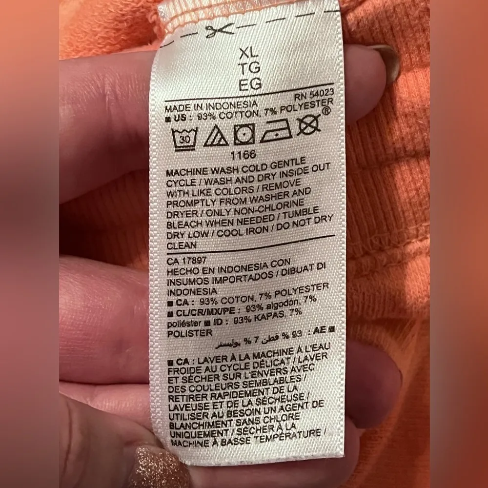 OLD NAVY Women’s Coral Tie-Dye Lounge Sweat Shorts - Image 10