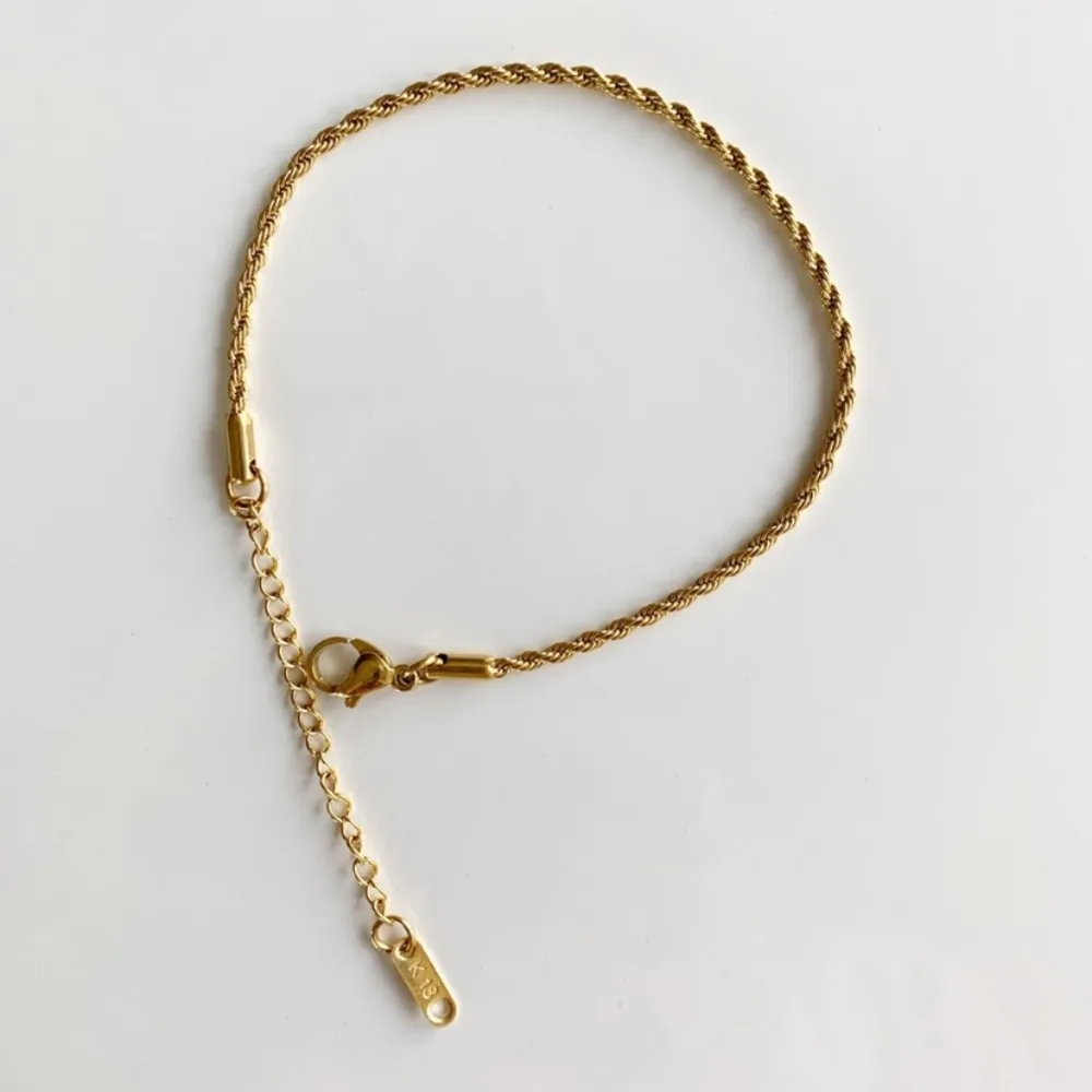 18K Gold 2mm rope bracelet - Image 5